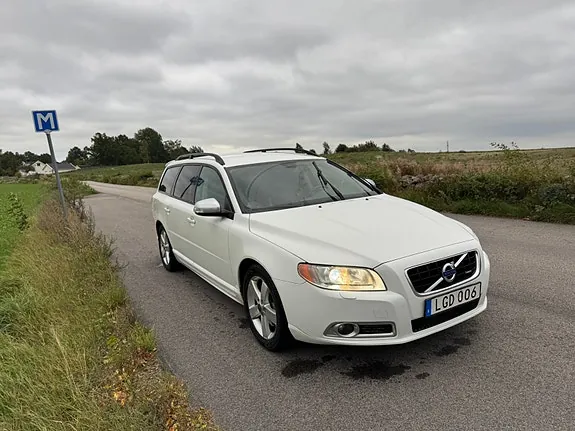 Volvo V70 2011 photo 4