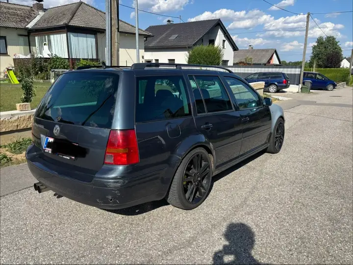 Volkswagen Bora 2001 photo 3