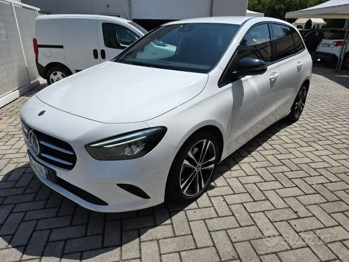 Mercedes-Benz B 200 2020 photo 2