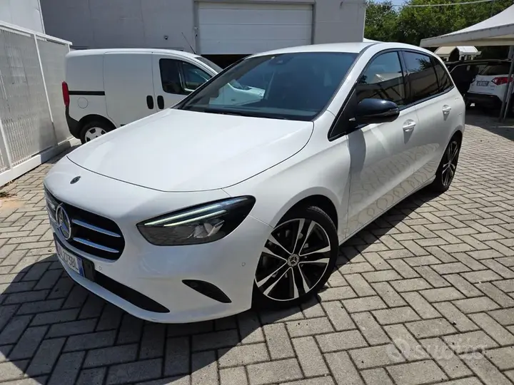 Mercedes-Benz B 200 2020 photo 5