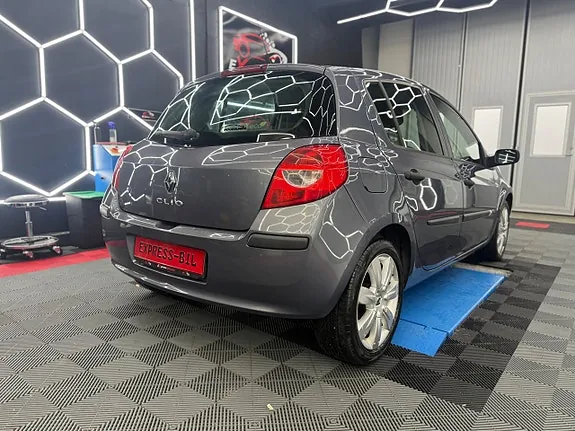 Renault Clio 2008 photo 5