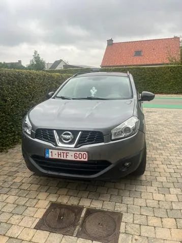 Nissan Qashqai+2