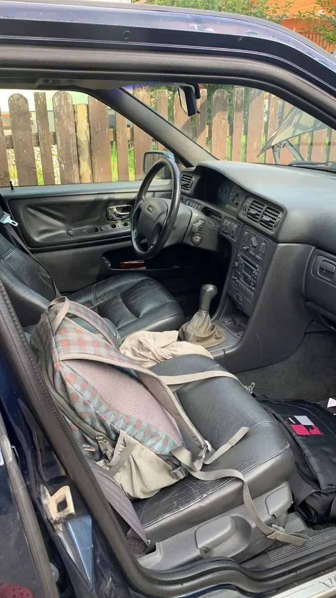 Volvo S70 1999 photo 2