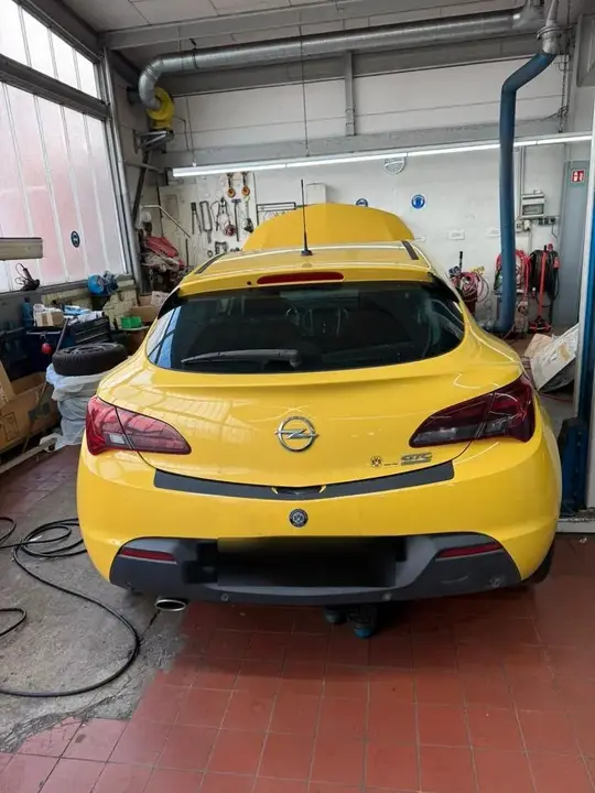 Opel Astra Gtc