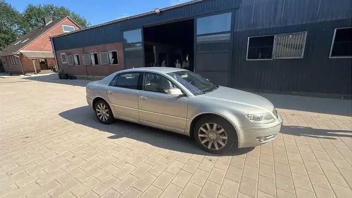 Volkswagen Phaeton