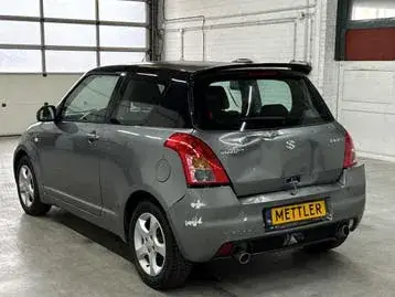 Suzuki Swift 2008 photo 3
