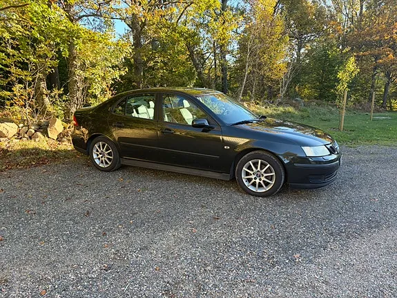 Saab 9-3 2003 photo 2