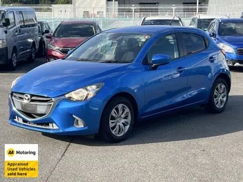 Mazda Demio 2014 photo 3