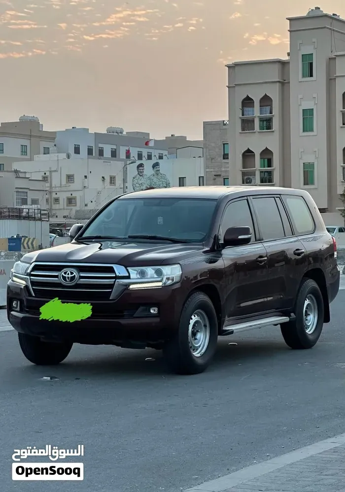 Toyota Land Cruiser 2016 photo 2