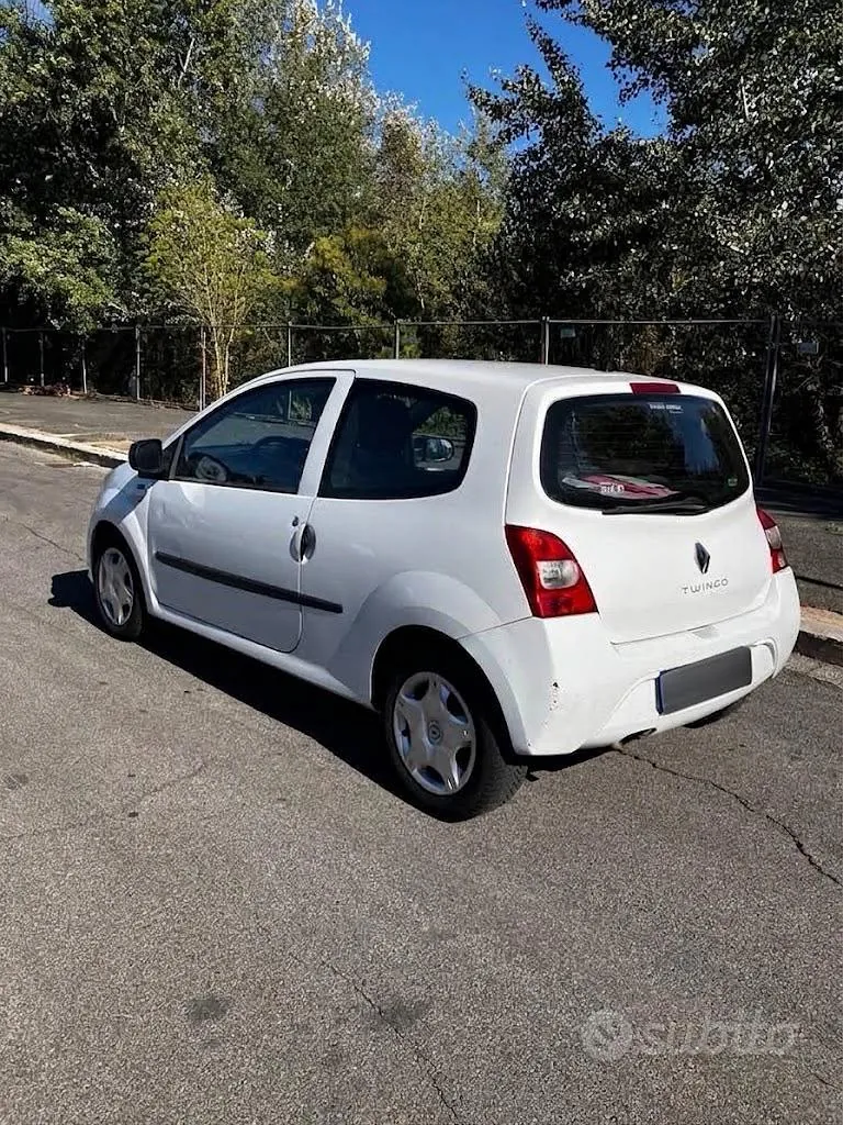 Renault Twingo 2011 photo 3