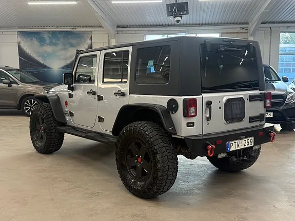 Jeep Wrangler Unlimited 2007 photo 2