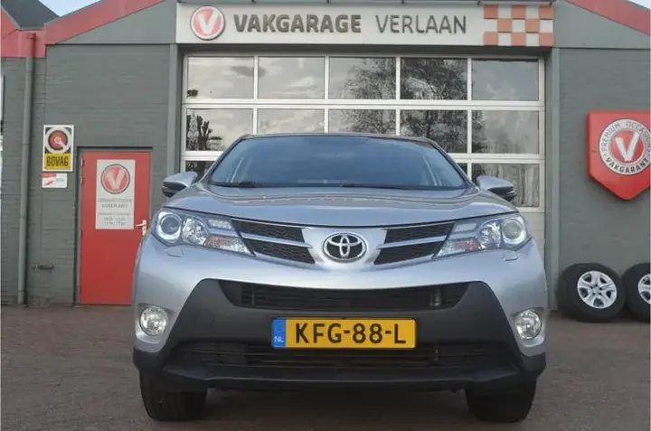 Toyota Rav4 2013 photo 2