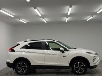 Mitsubishi Eclipse Cross 2022 photo 3