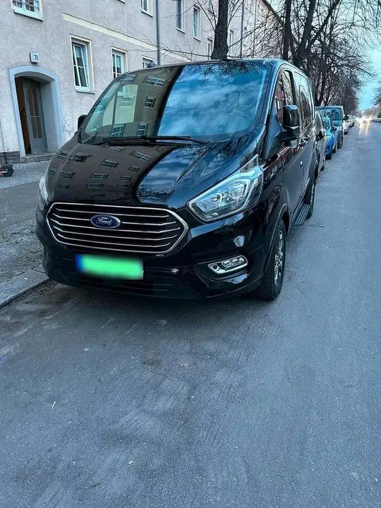 Ford Tourneo Custom