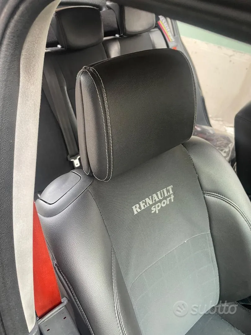 Renault Megane 2004 photo 2