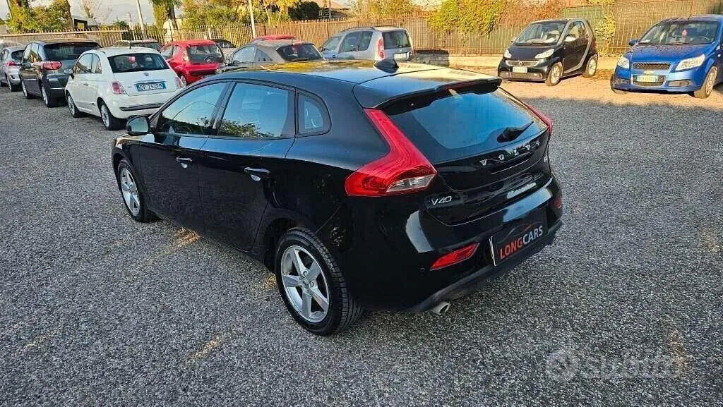 Volvo V40 2018 photo 5
