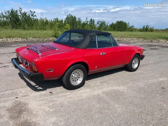 Fiat 124 Spider 1978 photo 4