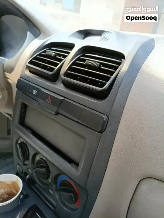 Hyundai Verna 2014 photo 3