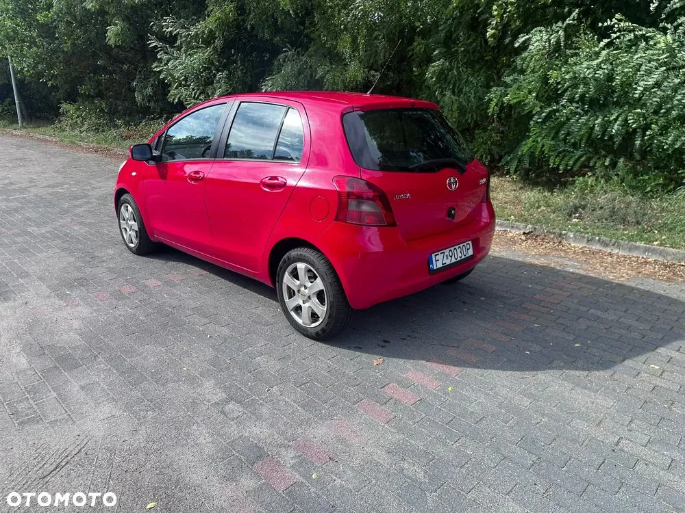Toyota Yaris 2008 photo 4