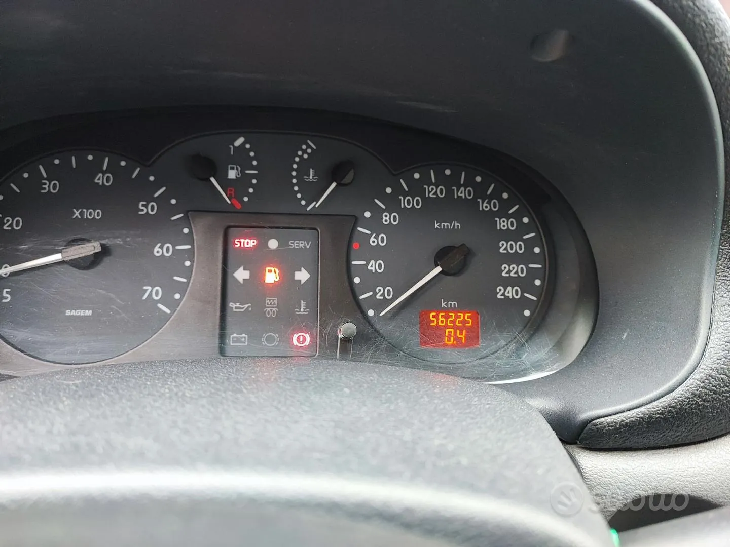 Renault Clio 1999 photo 5