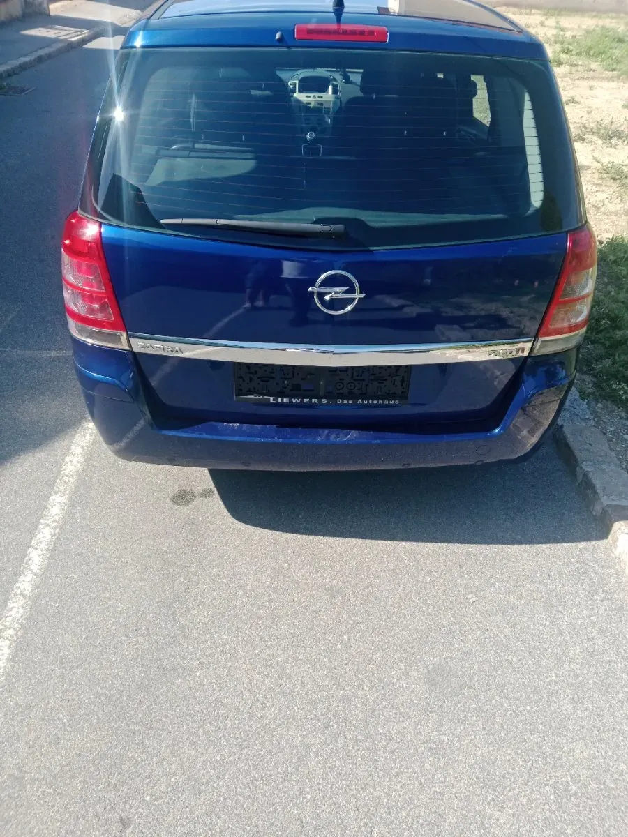 Opel Zafira 2008 photo 3