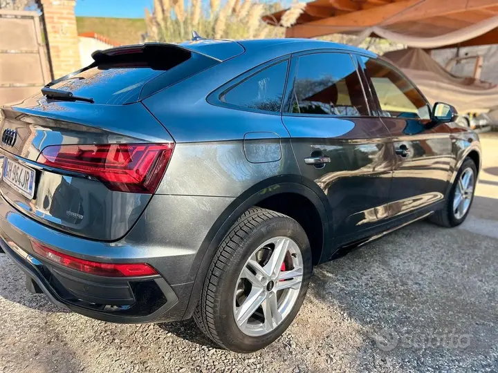 Audi Q5 2022 photo 3