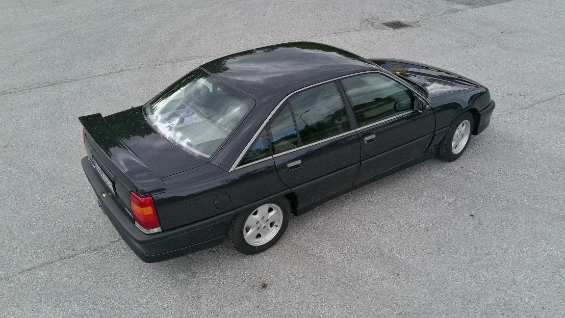Opel Omega 1990 photo 3