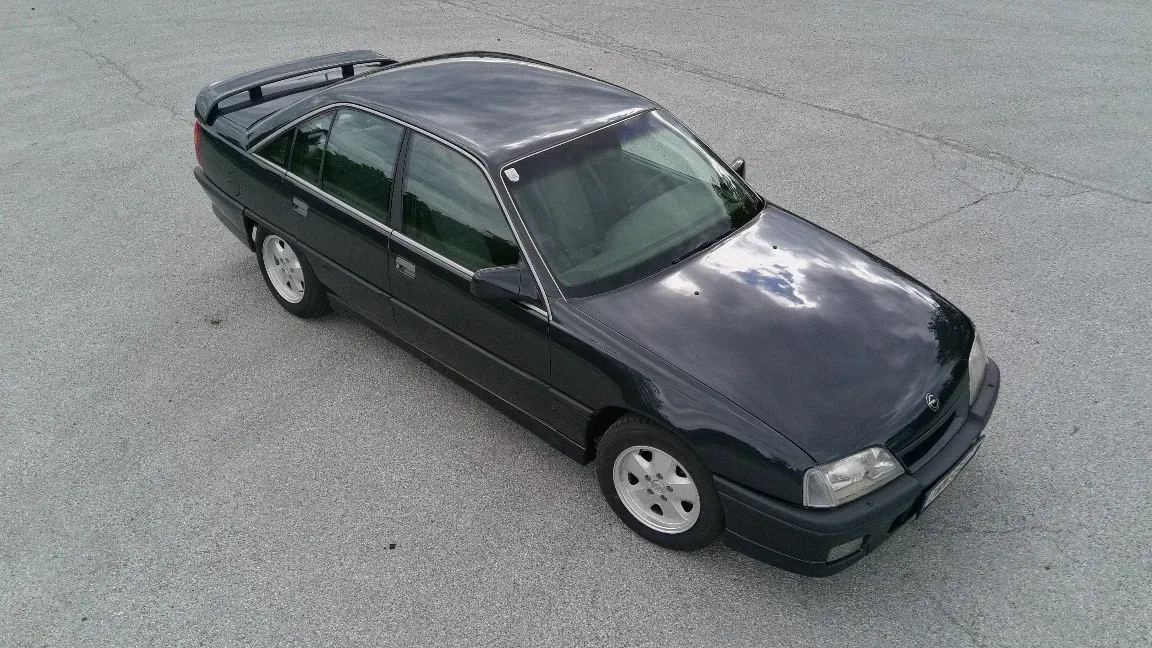 Opel Omega 1990 photo 2