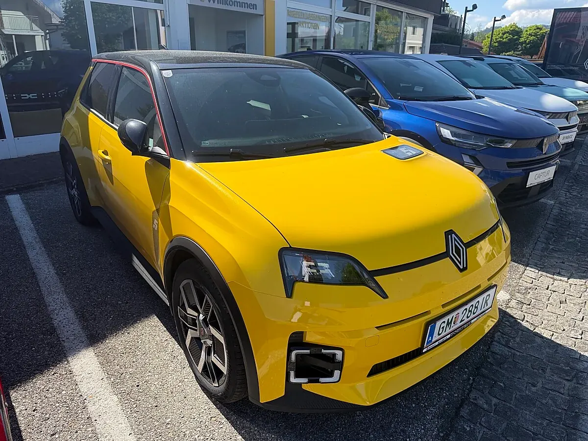 Renault R5 2026 photo 3