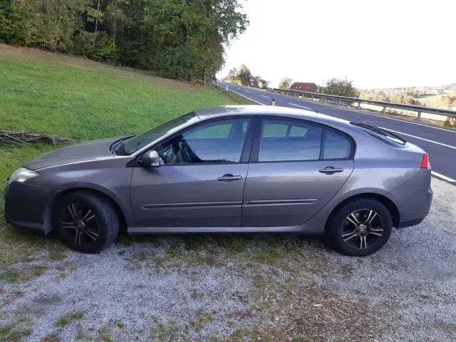 Renault Laguna 2007 photo 2
