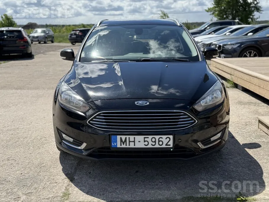 Ford Focus 2016 photo 2