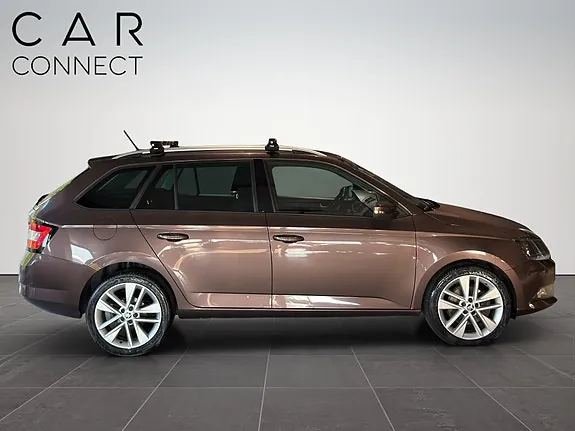 Skoda Fabia 2015 photo 5