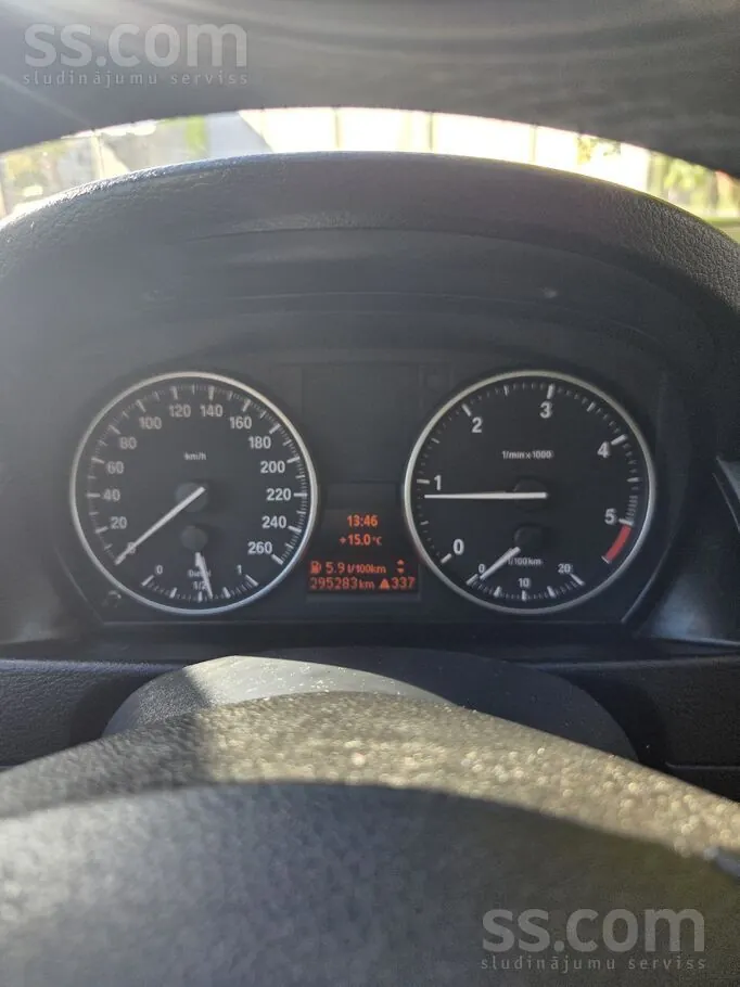 BMW X1 2010 photo 4