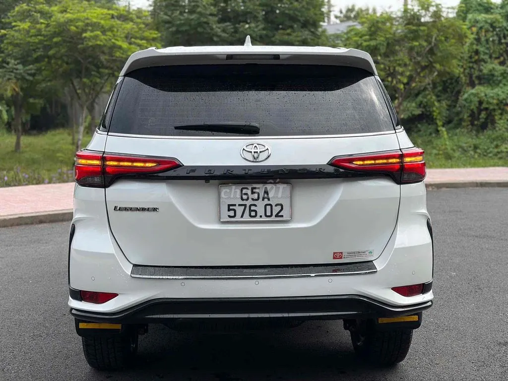 Toyota Fortuner 2022 photo 4