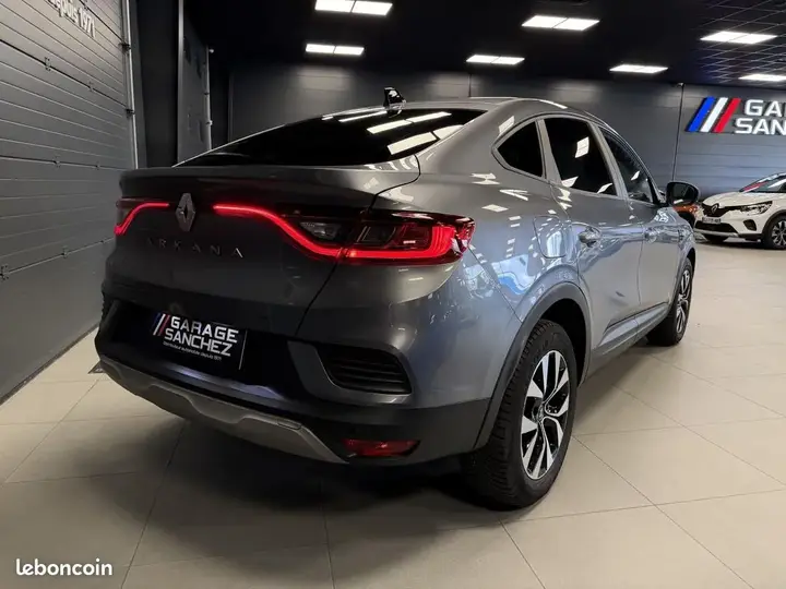 Renault Arkana 2023 photo 3