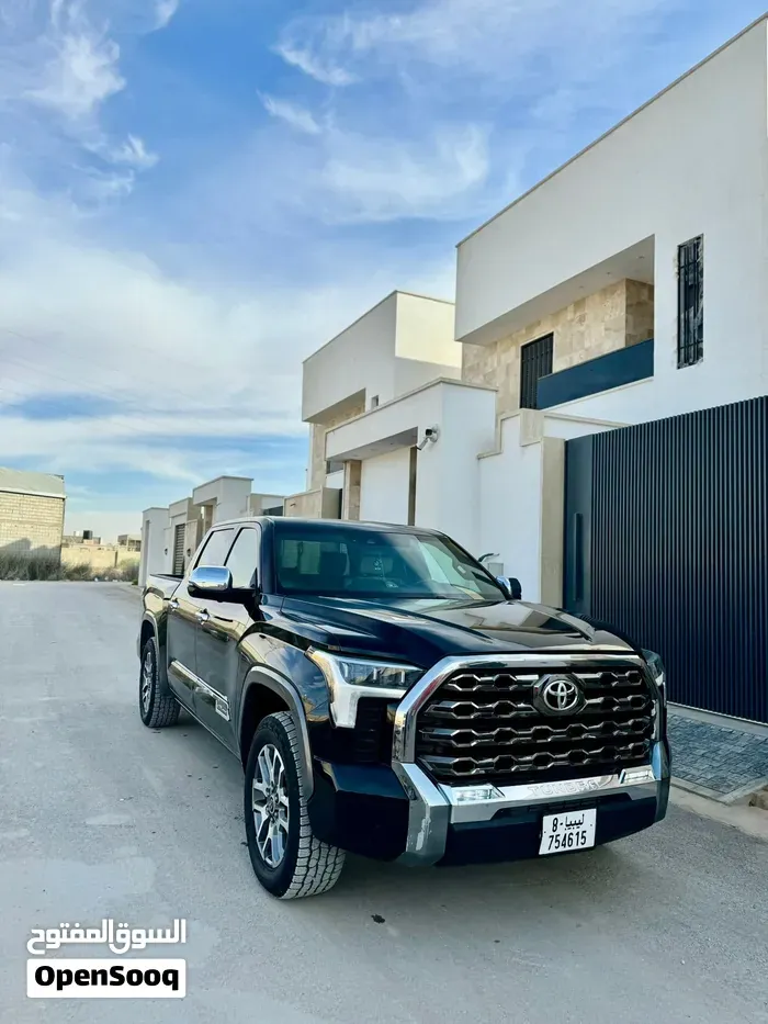 Toyota Tundra 2023 photo 2