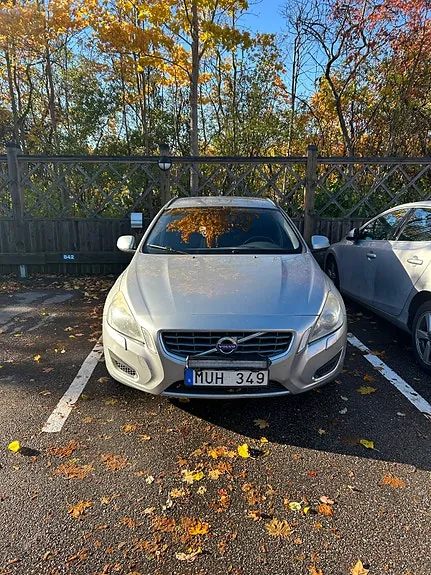 Volvo V60 2013 photo 4