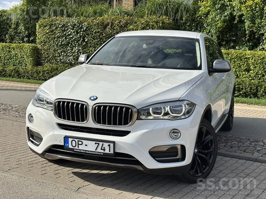 BMW X6 2015 photo 2
