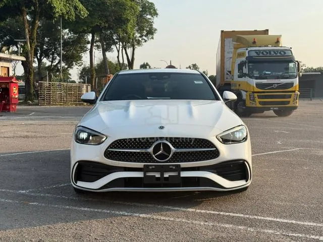 Mercedes-Benz C200