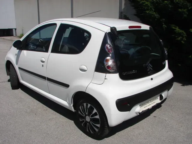 Citroen C1 2010 photo 3