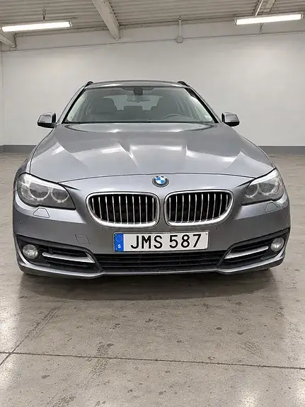 BMW 520D 2015 photo 2