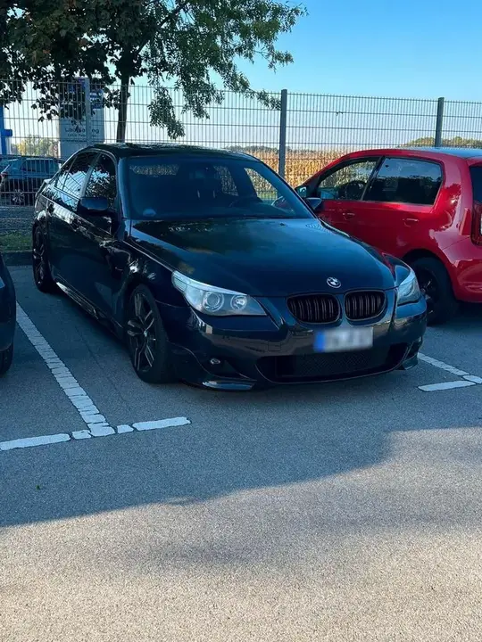 BMW 525I