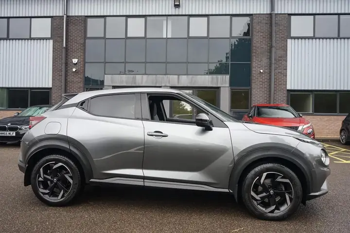 Nissan Juke 2023 photo 4