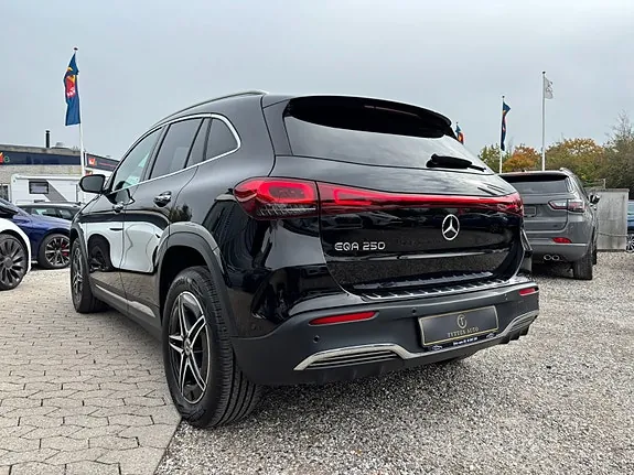 Mercedes-Benz Eqa250 2022 photo 5