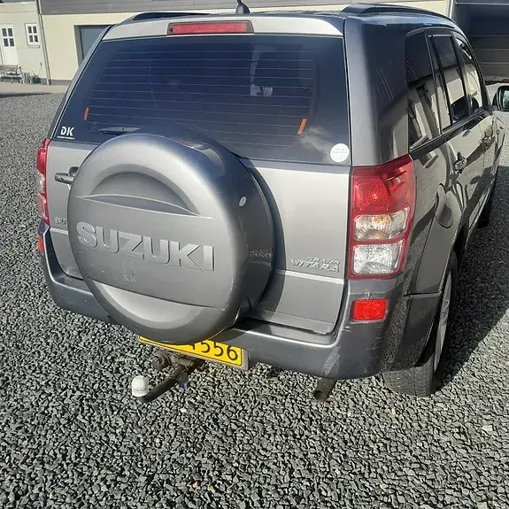 Suzuki Grand Vitara 2007 photo 2