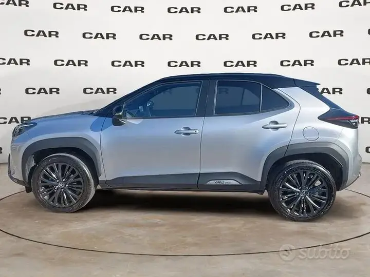 Toyota Yaris Cross 2023 photo 3