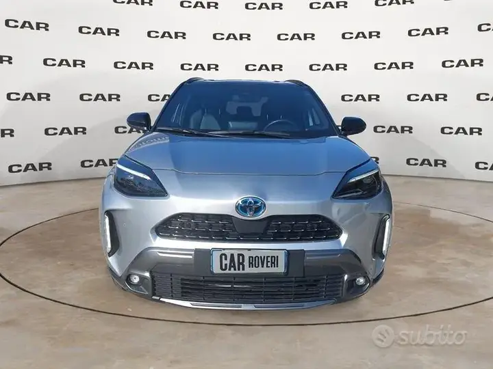 Toyota Yaris Cross 2023 photo 2