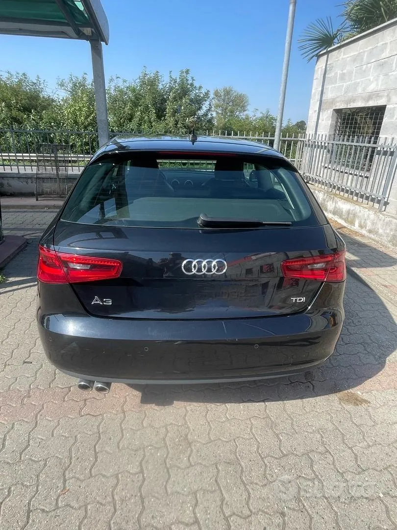 Audi A3 2012 photo 2