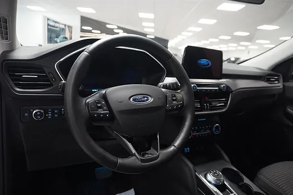 Ford Kuga 2021 photo 2