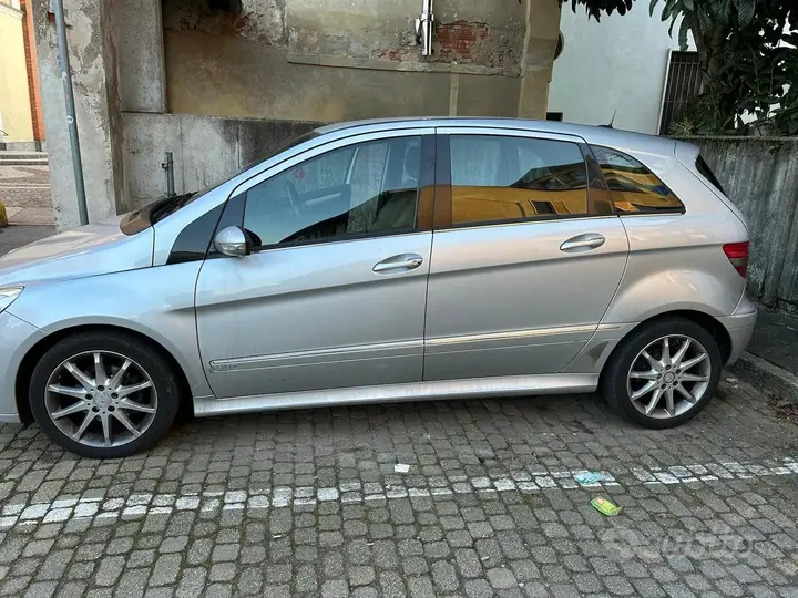 Mercedes-Benz B-Class